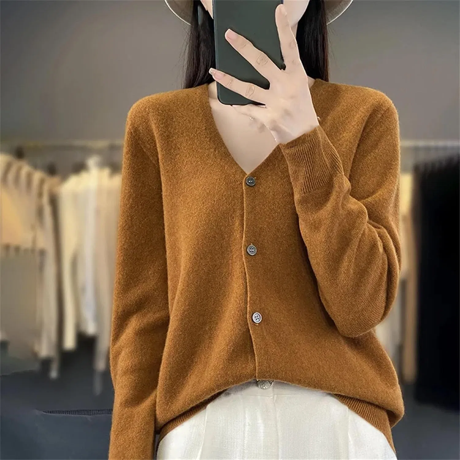 Женский кардиган оверсайз с V-образным вырезом, Cashmere Knitwear, золотистый/кэмел — фото 4