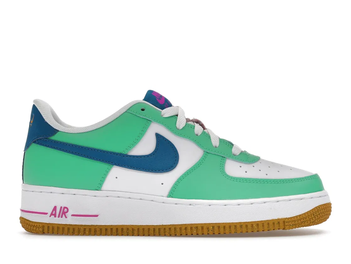 Детские кроссовки Lifestyle Nike Air Force 1 Low LV8, White/Spring Green/Hyper Violet/Green Abyss