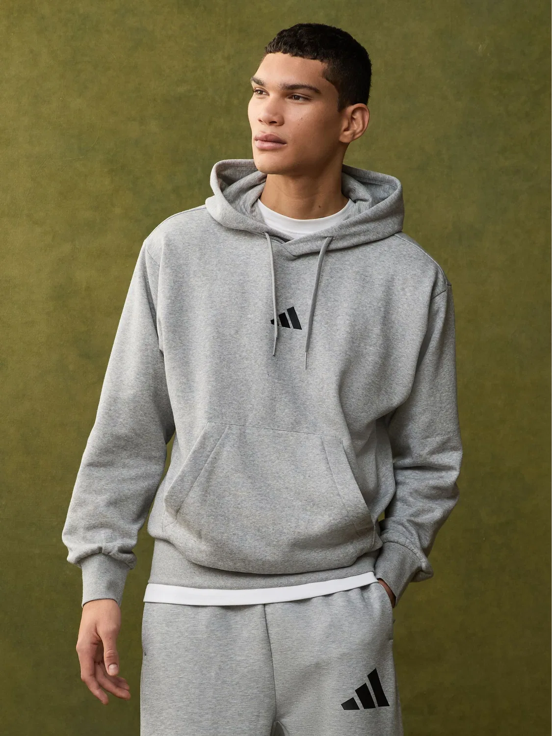Худи Regular Fit, Essential Feelcozy Fleece adidas, серый светлый