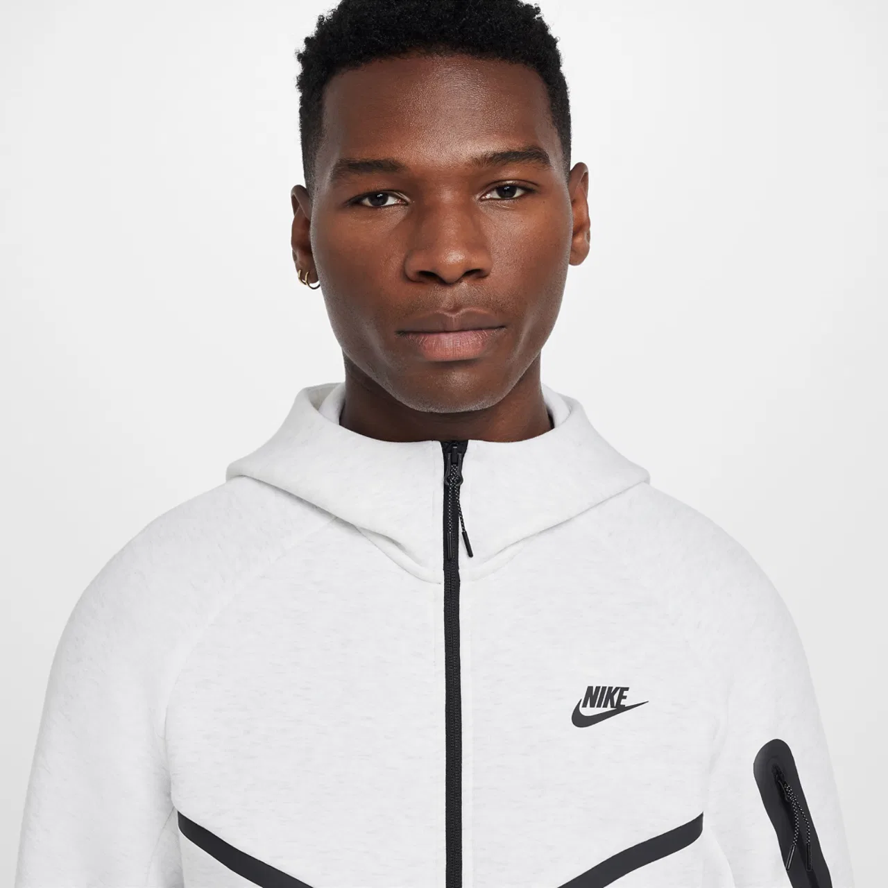 Мужское худи Windrunner Nike Tech Fleece, цвет Black/Birch — фото 3