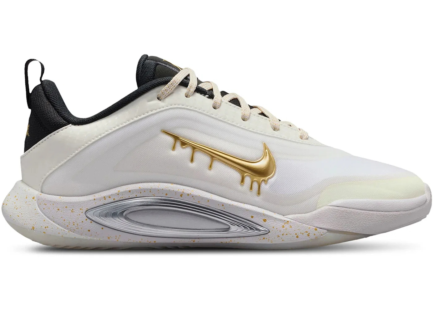 Детские кроссовки для девочек с золотым акцентом Nike A'ja Wilson A'One Nike, Sail/Metallic Gold/Vast Grey/Off Noir