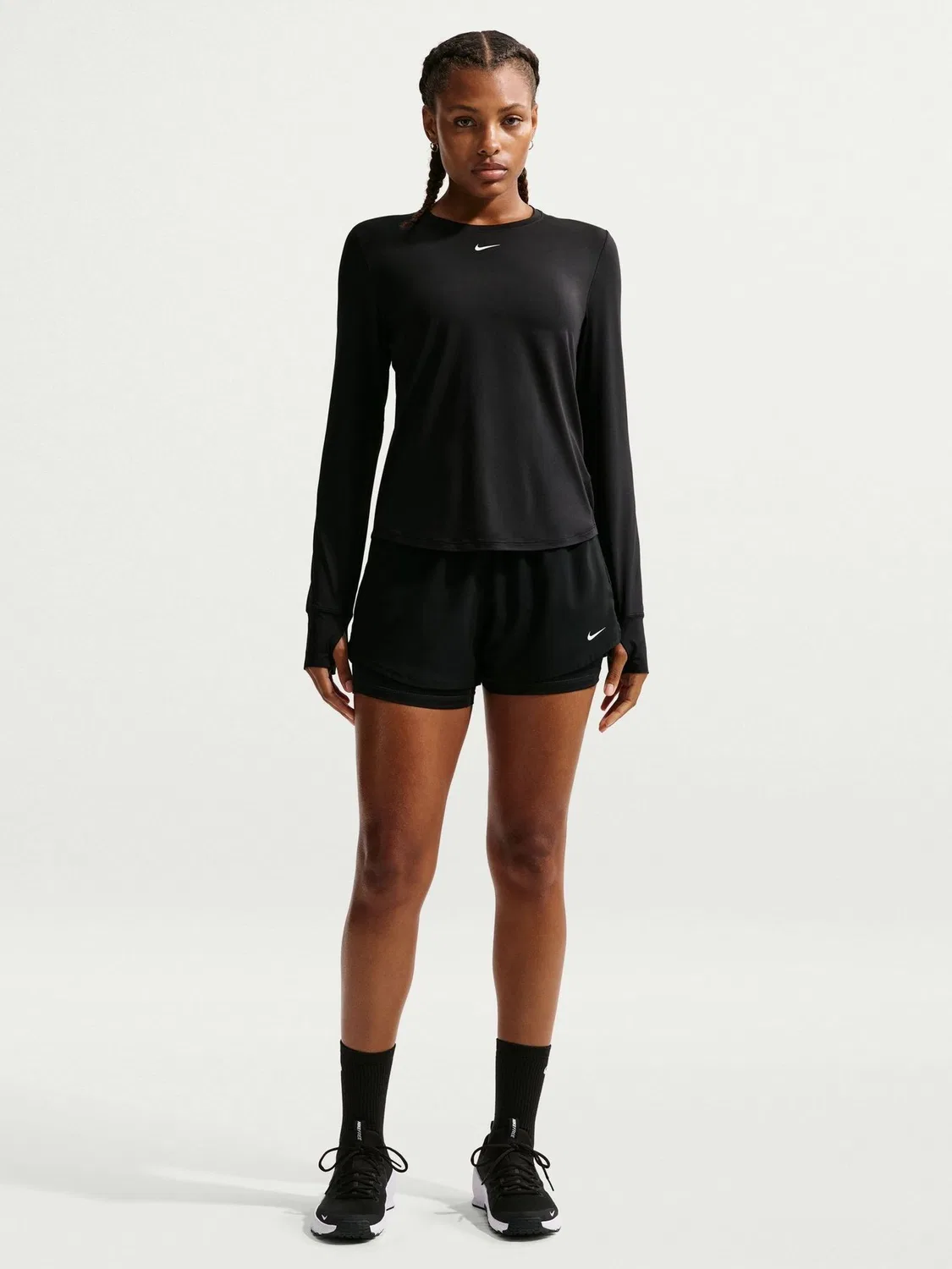 Футболка Nike One Classic Dri-FIT с длинным рукавом, черная
