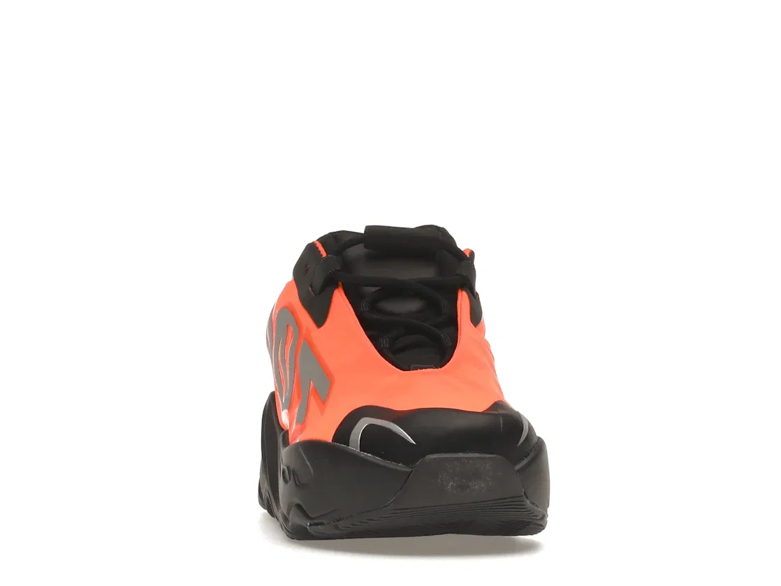 Детские кроссовки Lifestyle с принтом Adidas Yeezy Boost 700 MNVN, Orange — фото 2