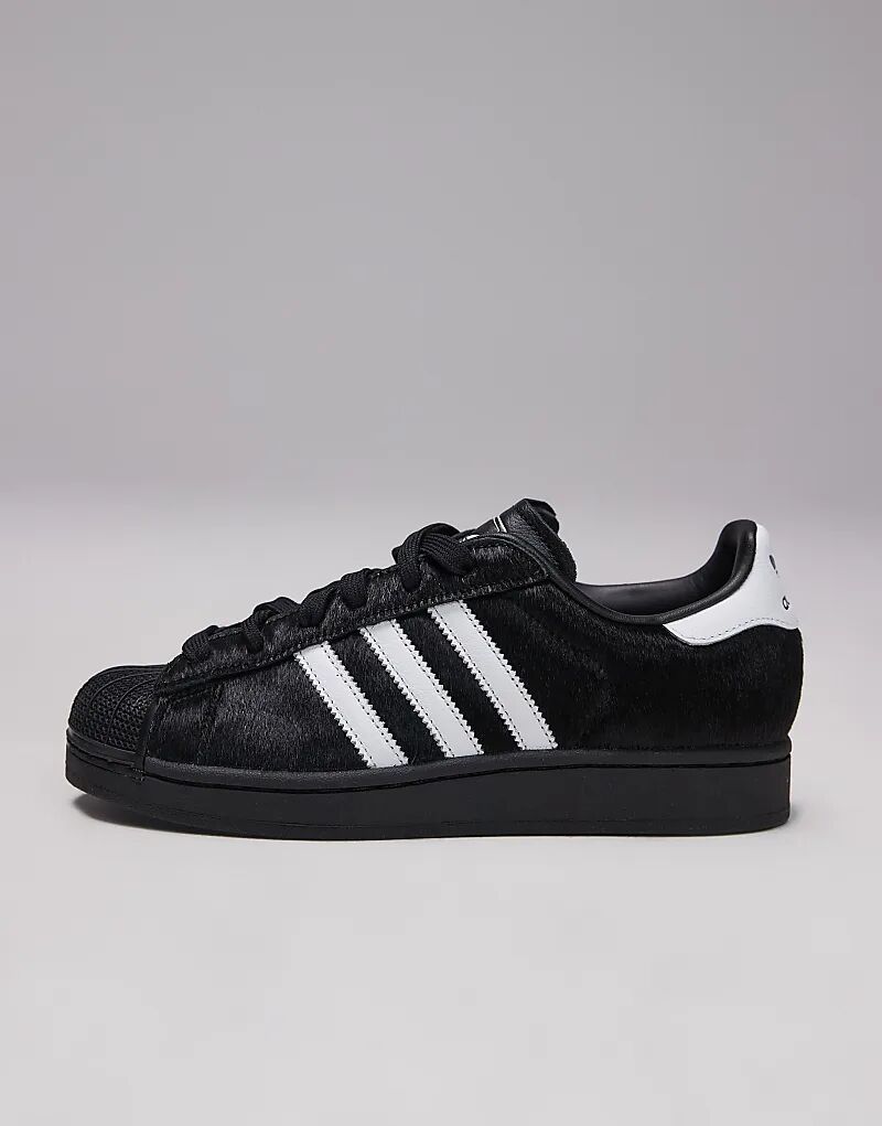Кроссовки Adidas Originals Superstar II с ворсом пони в черно-белом цвете — фото 2