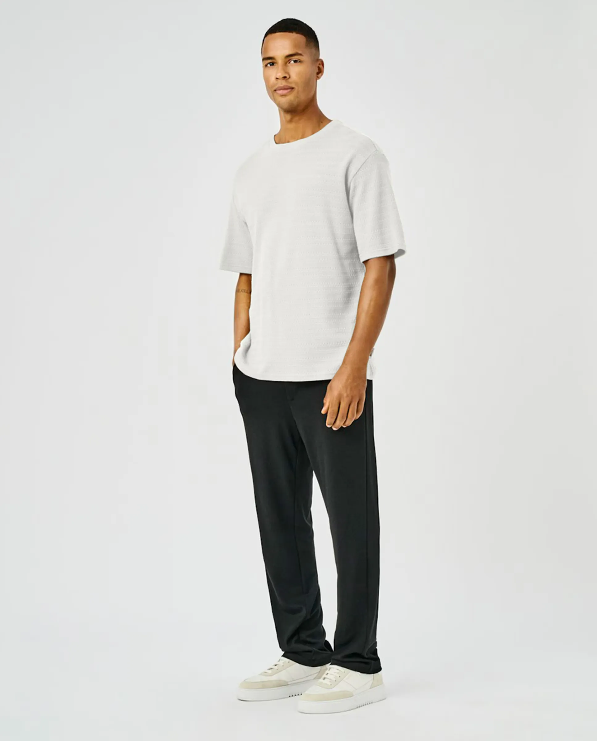 

Футболка мужская из трикотажа regular fit Only & Sons, белый