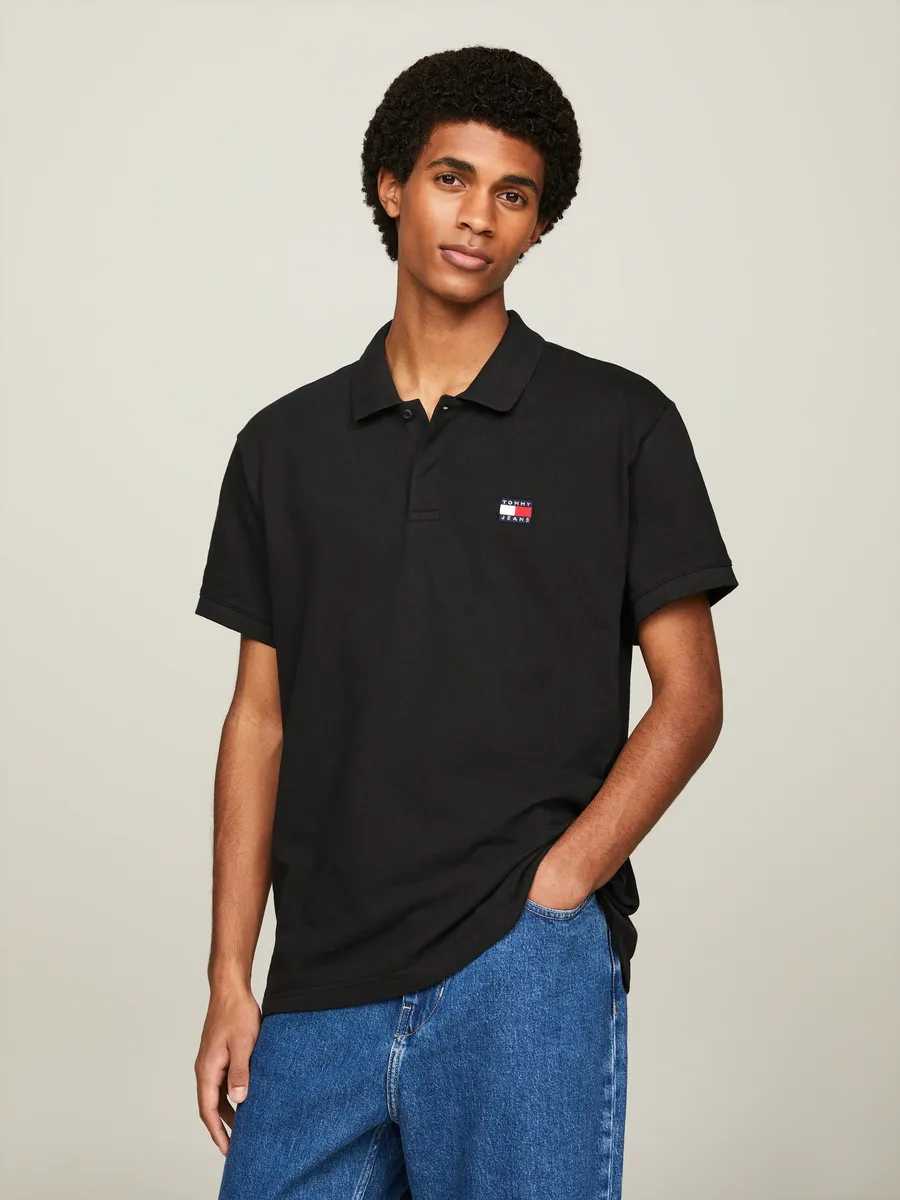 

Рубашка-поло Tommy Jeans "TJM REG BADGE POLO", с воротником-поло, черный