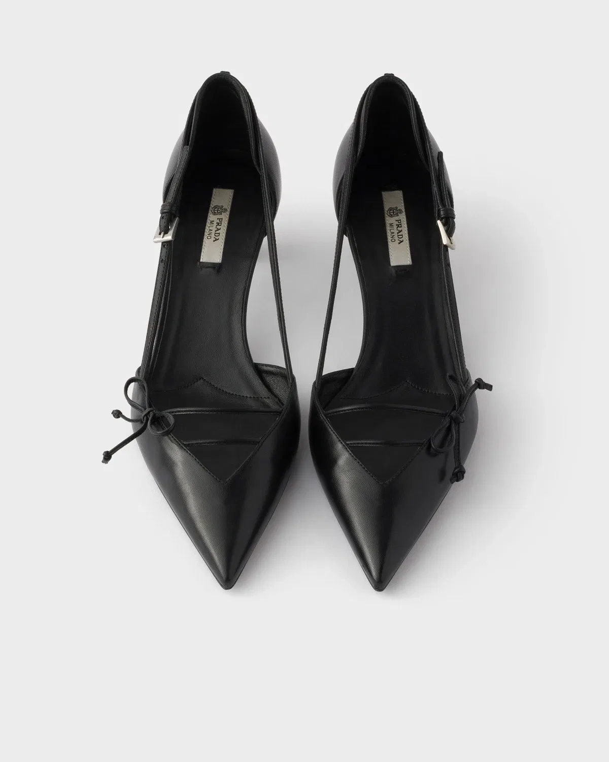 Туфли-лодочки из кожи с открытыми боками Prada, черный — фото 3