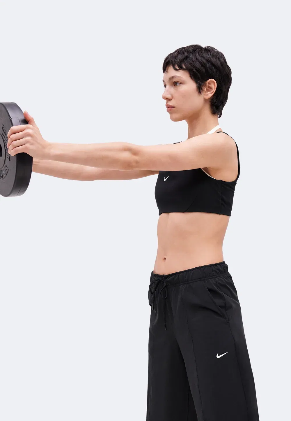 Одна широкая штанина - спортивные штаны Nike Performance, Black/White — фото 4