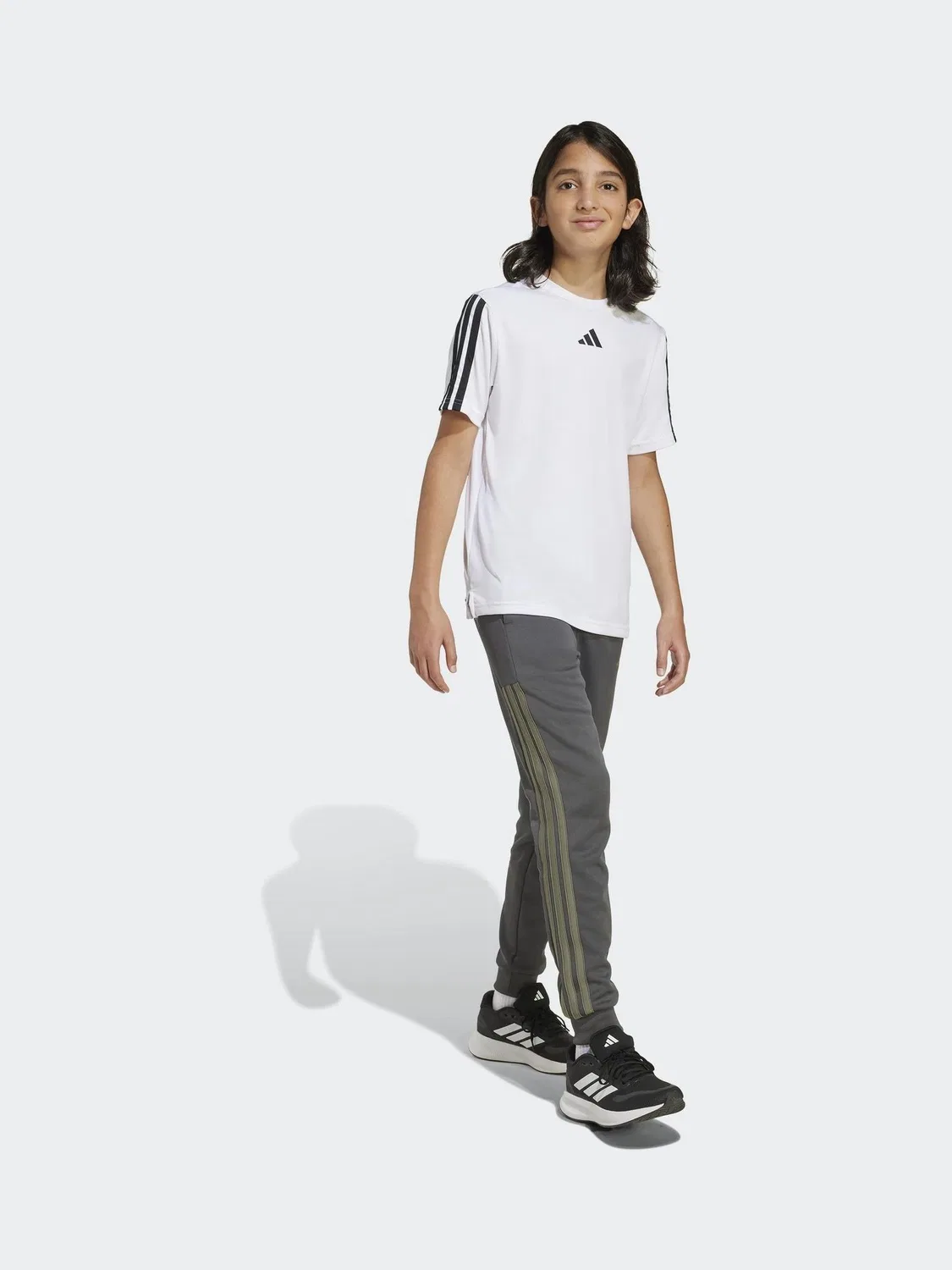 Брюки спортивные с 3 полосками, Essentials adidas, серый — фото 3