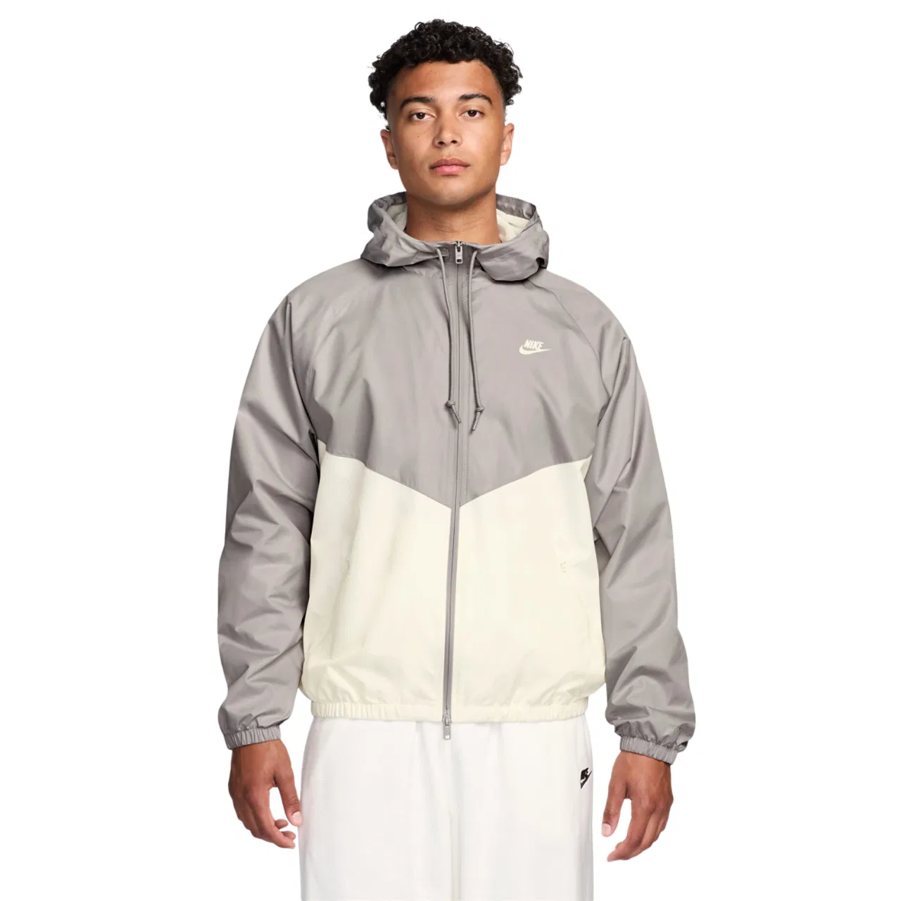 Мужская куртка Windrunner Nike Storm-FIT, цвет Iron Ore/Sail