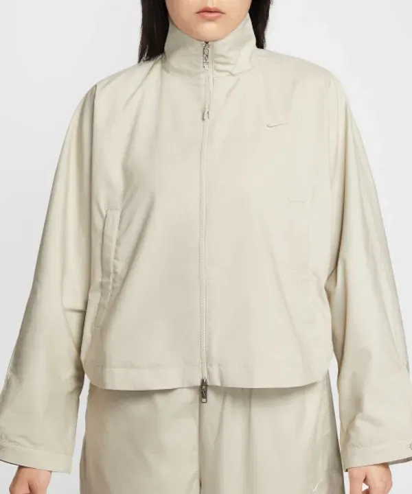 Тренировочная куртка Nike Sportswear Oversize Woven, Light Bone Heather, женская — фото 4