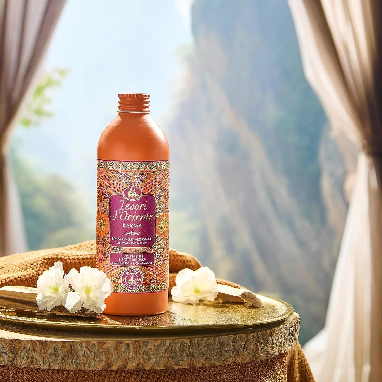 Гель для душа Tesori d'Oriente Karma Cream Bath, 6 x 500 мл, Набор с итальянским томатным соусом 400 г Italian Gourmet E.R. — фото 4