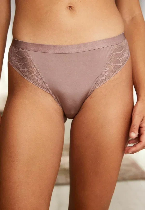 Трусы комплект 2 шт, кружевные, Knickers 2 pack high leg, Next, Mauve Purple, черный/фиолетовый/лиловый — фото 2