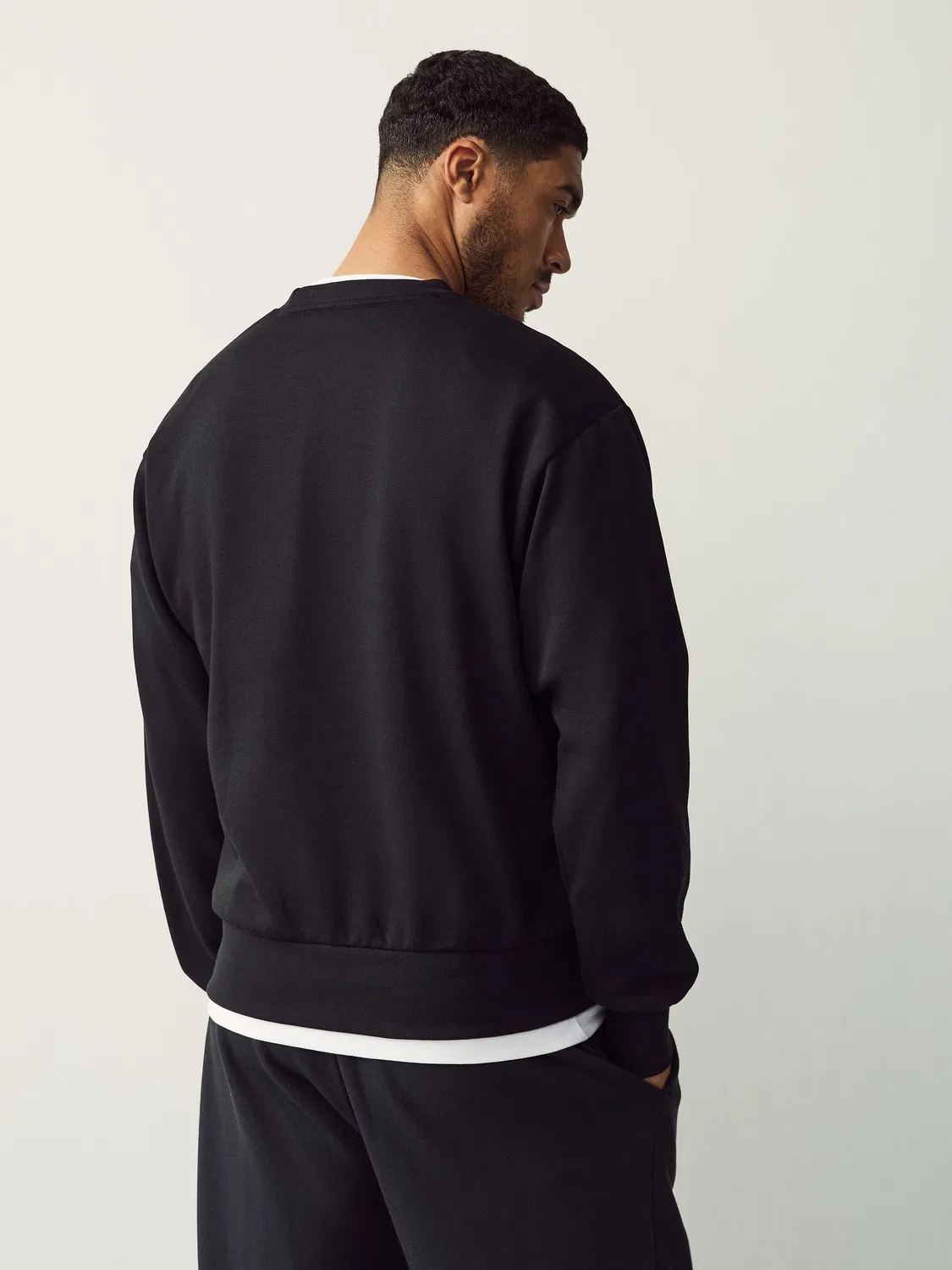 Свитшот Feelcozy Fleece adidas, черный — фото 3