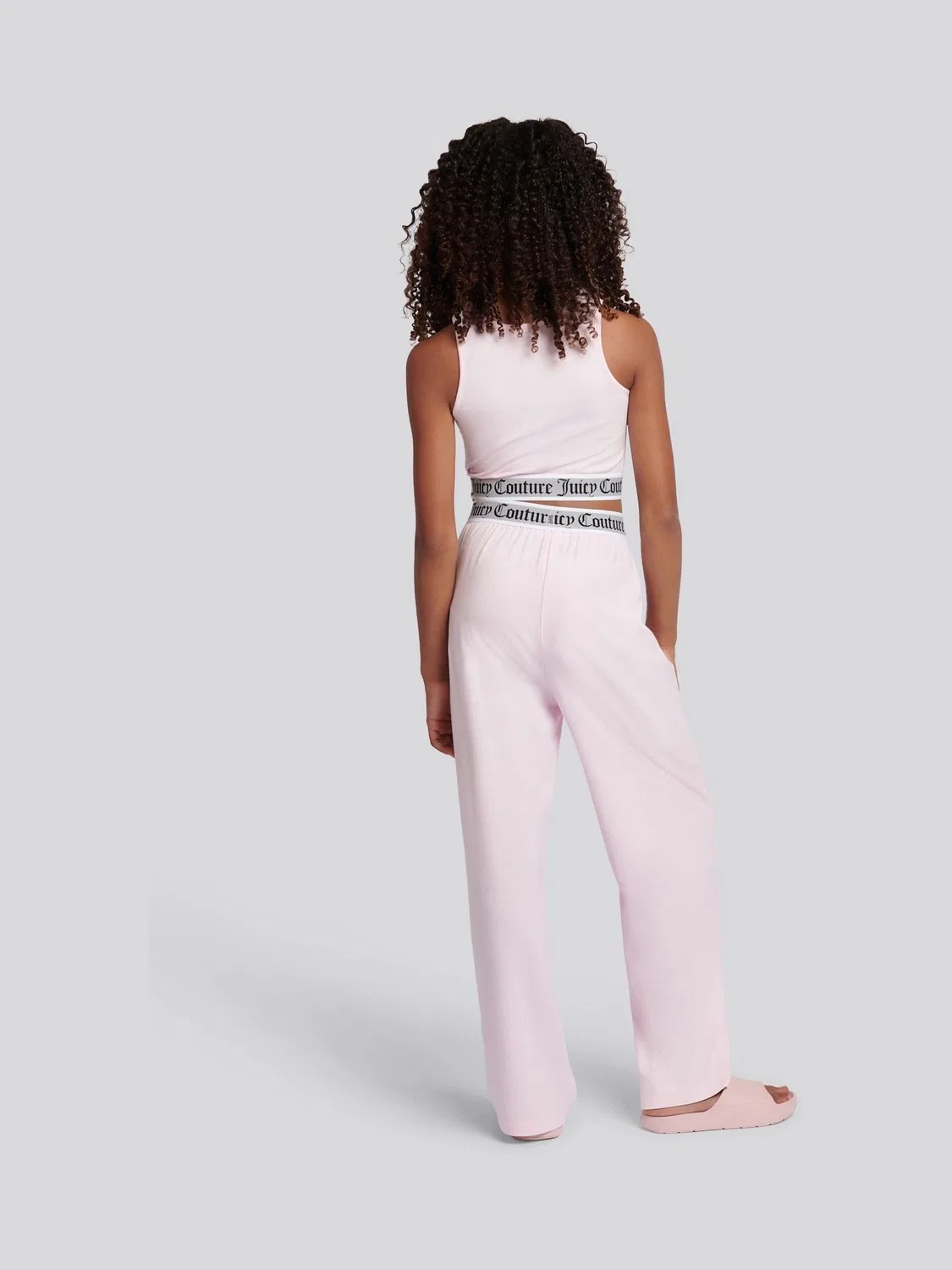 Пижамный комплект: топ-кроп и широкие брюки Juicy Couture, розовый — фото 3