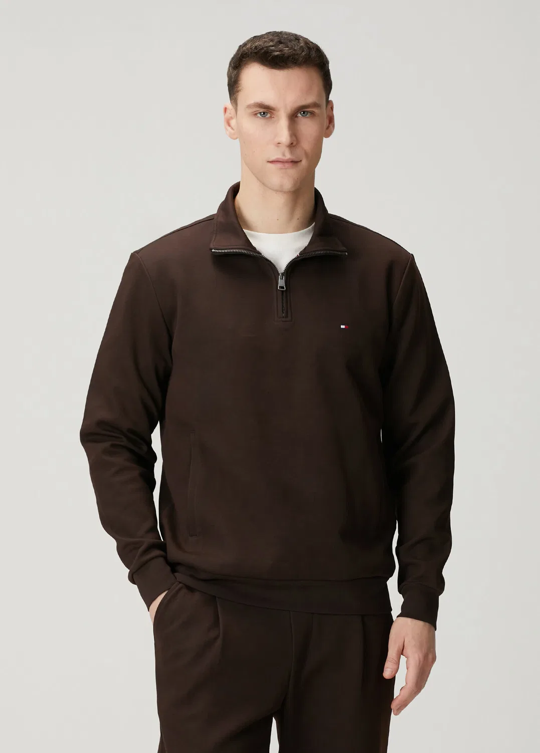 Свитшот с воротником на молнии Tommy Hilfiger Essential, коричневый