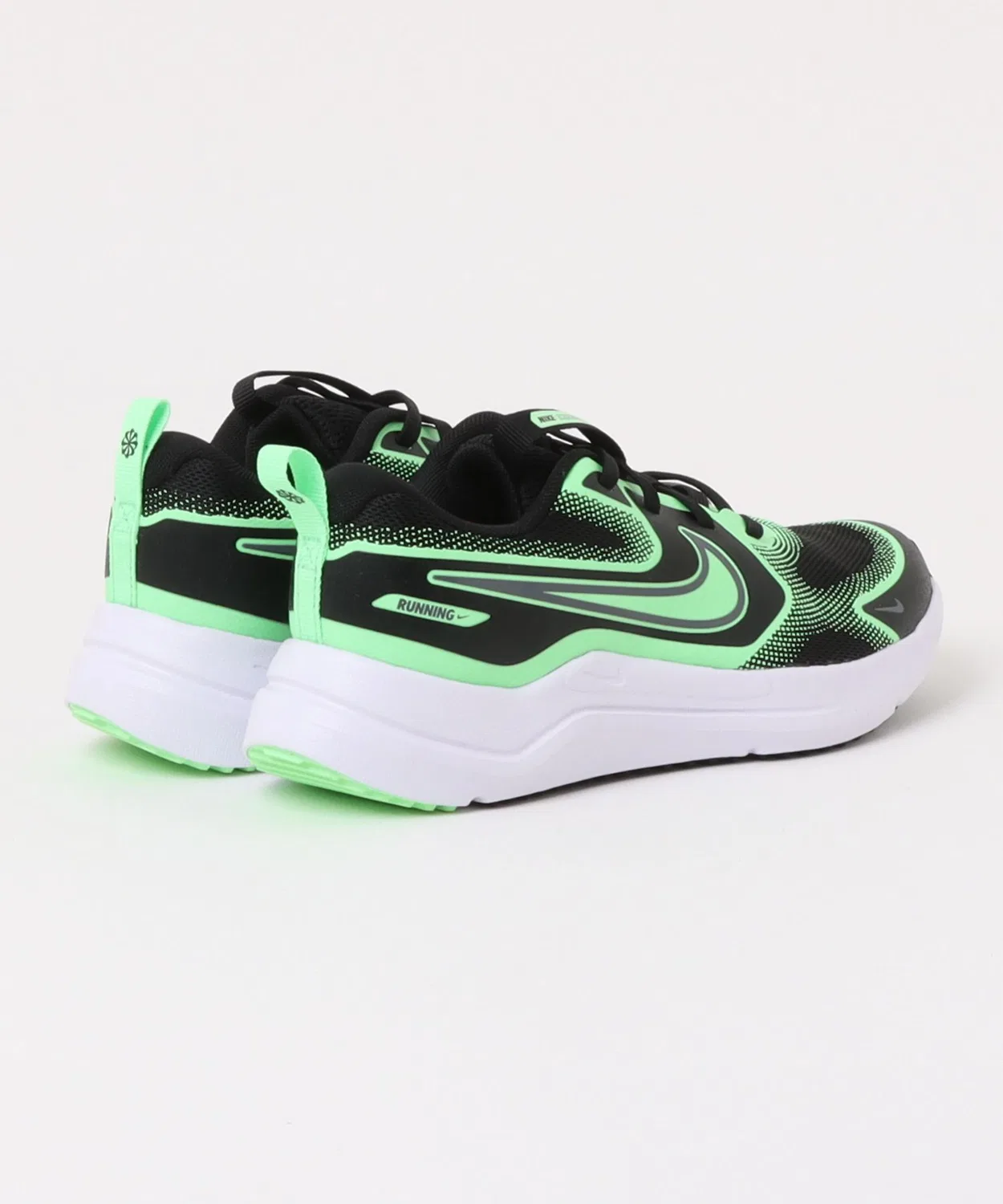 Детские кроссовки для мальчиков с легким верхом Cosmic Runner GS NIKE, Black Cool Grey Illusion Green — фото 2