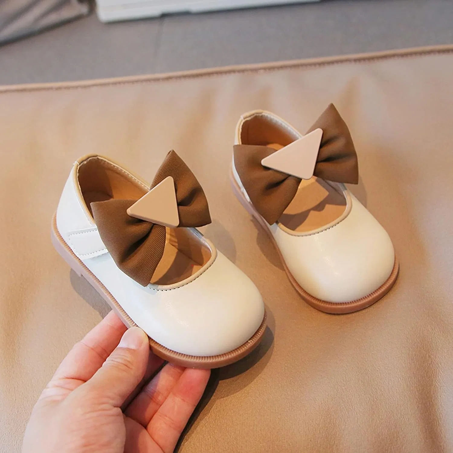 Детские зимние ботинки для девочек с толстой подошвой, Beige — фото 4