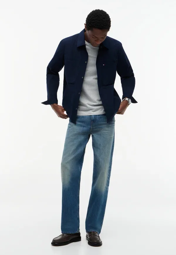Куртка нейлоновая Sporty tech shirt jacket performance - summer jacket Tommy Hilfiger, Carbon темно-синий — фото 2