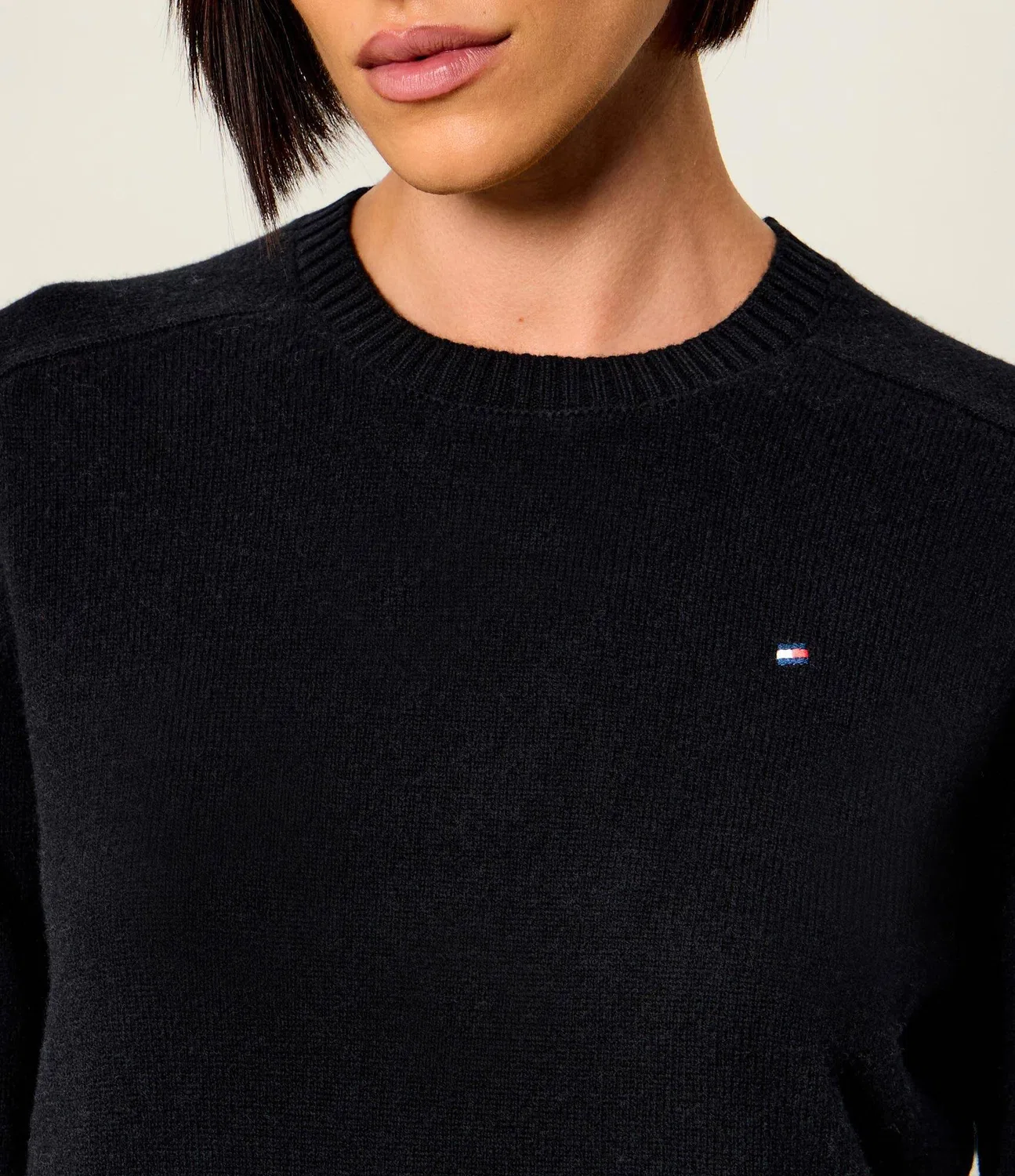 Свитер из шерсти с круглым вырезом Tommy Hilfiger, черный — фото 4