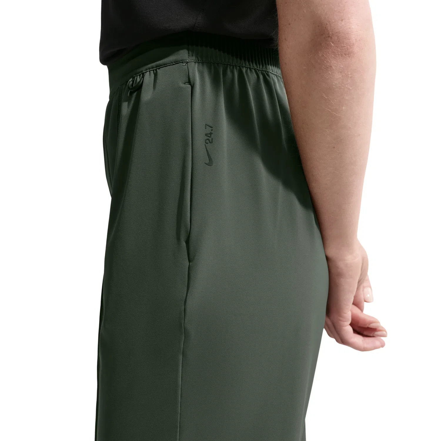 Женские брюки 24.7 PerfectStretch Dri-FIT UV Protection High-Rise Tapered Pants 'Camo Green Outdoor Green' Nike, Camo Green/Outdoor Green — фото 3