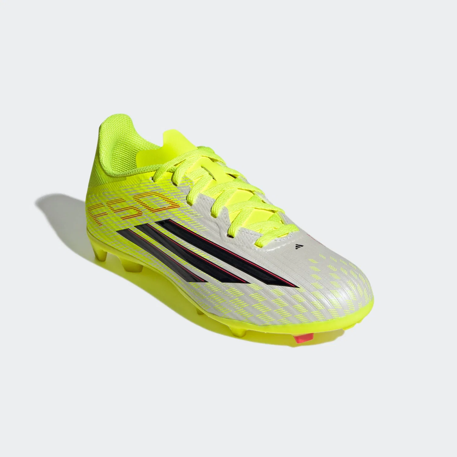 Спортивные кроссовки Adidas Performance F50 League желтого цвета — фото 4