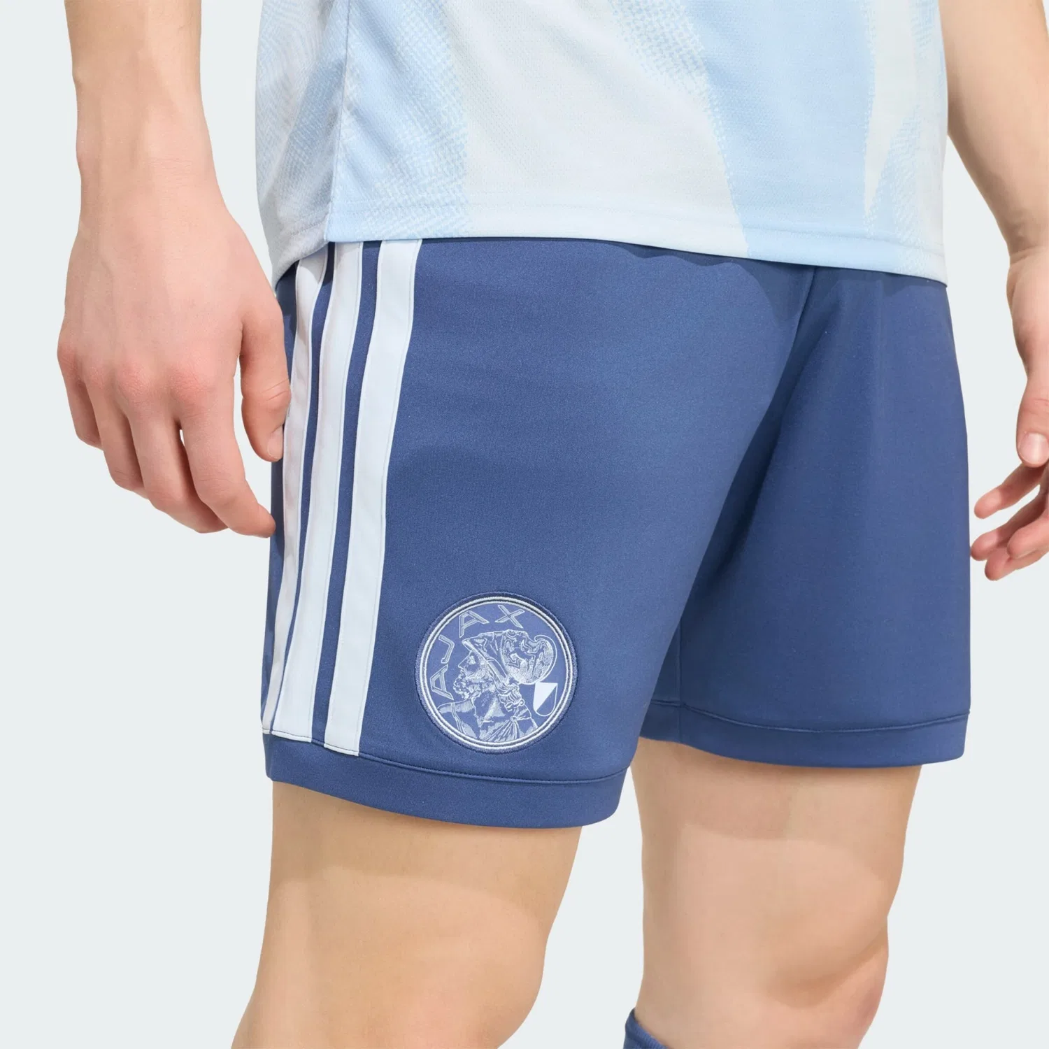 Спортивные шорты Adidas Performance Regular Workout Pants Ajax 26/27 цвета сапфир — фото 4