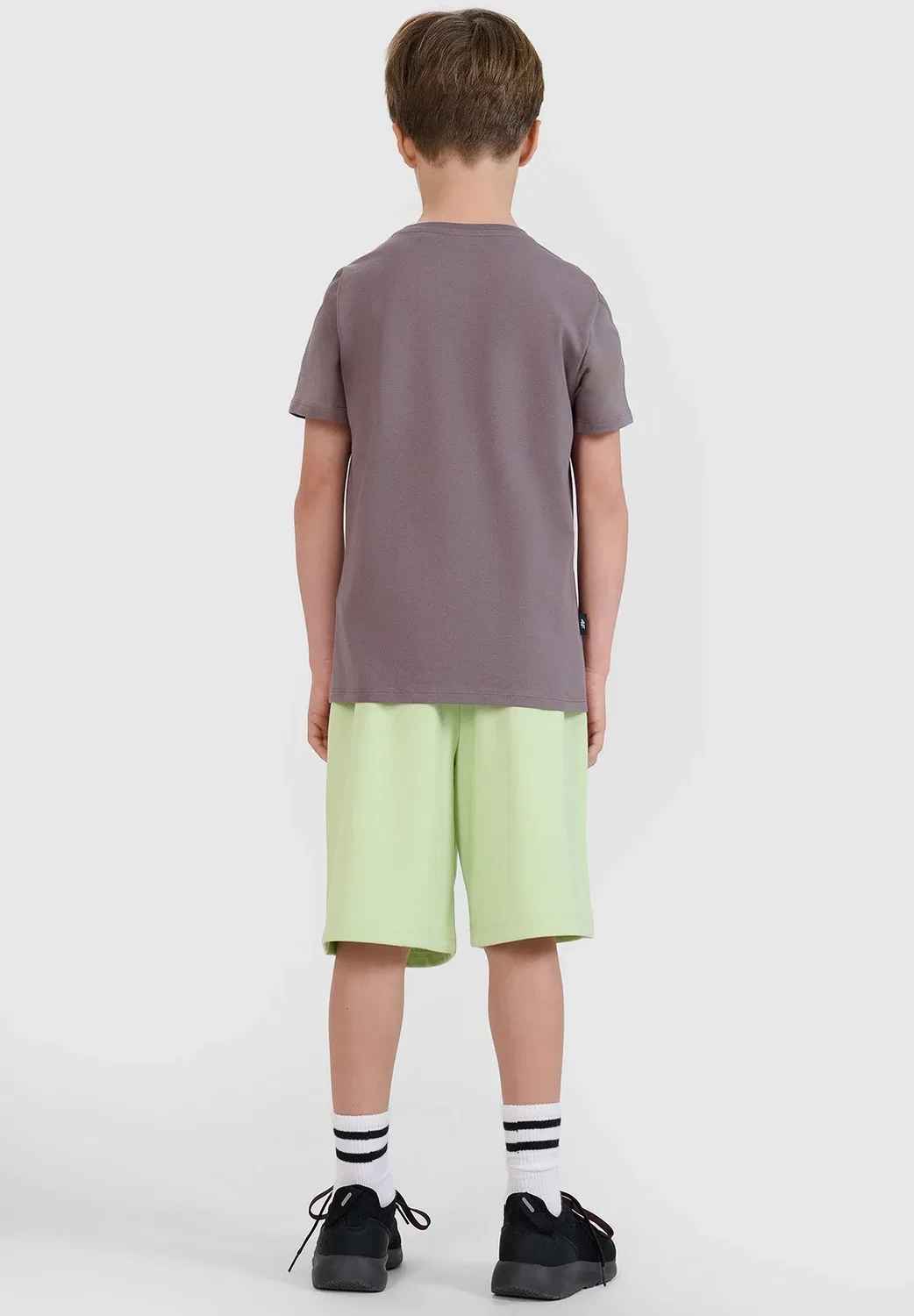 Spodenki dresowe chłopięce - czarne 122 (6-7 лат) - спортивные шорты 4F, Canary Green — фото 3