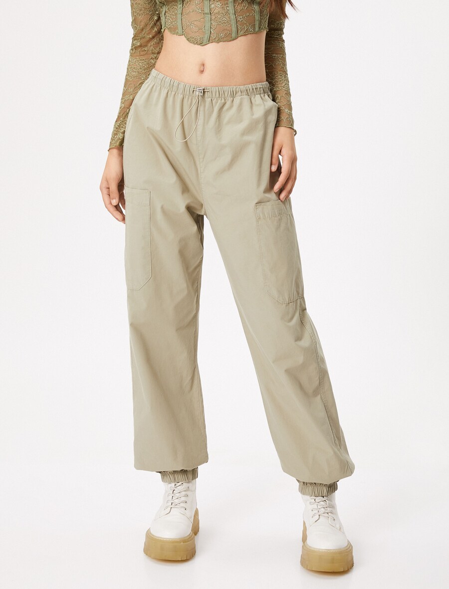 

Брюки-карго Koton Tapered Cargo Pants, пастельный зеленый