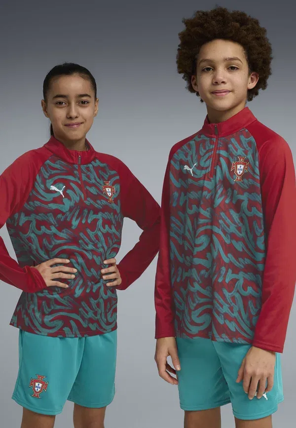 Толстовка для разминки Portugal National Team Wear Puma, цвет клубный красно-зеленый лагуна — фото 2