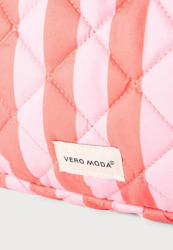 Набор дорожных сумок из полиэстера Vmjoy set Vero Moda, полоски красный/poignant pink — фото 4