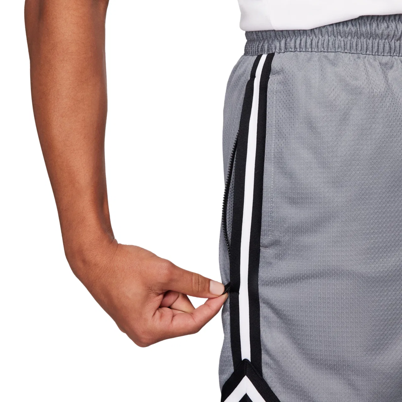 Мужские шорты Dri-FIT DNA 6" Nike, цвет Cool Grey/Black/Black — фото 4