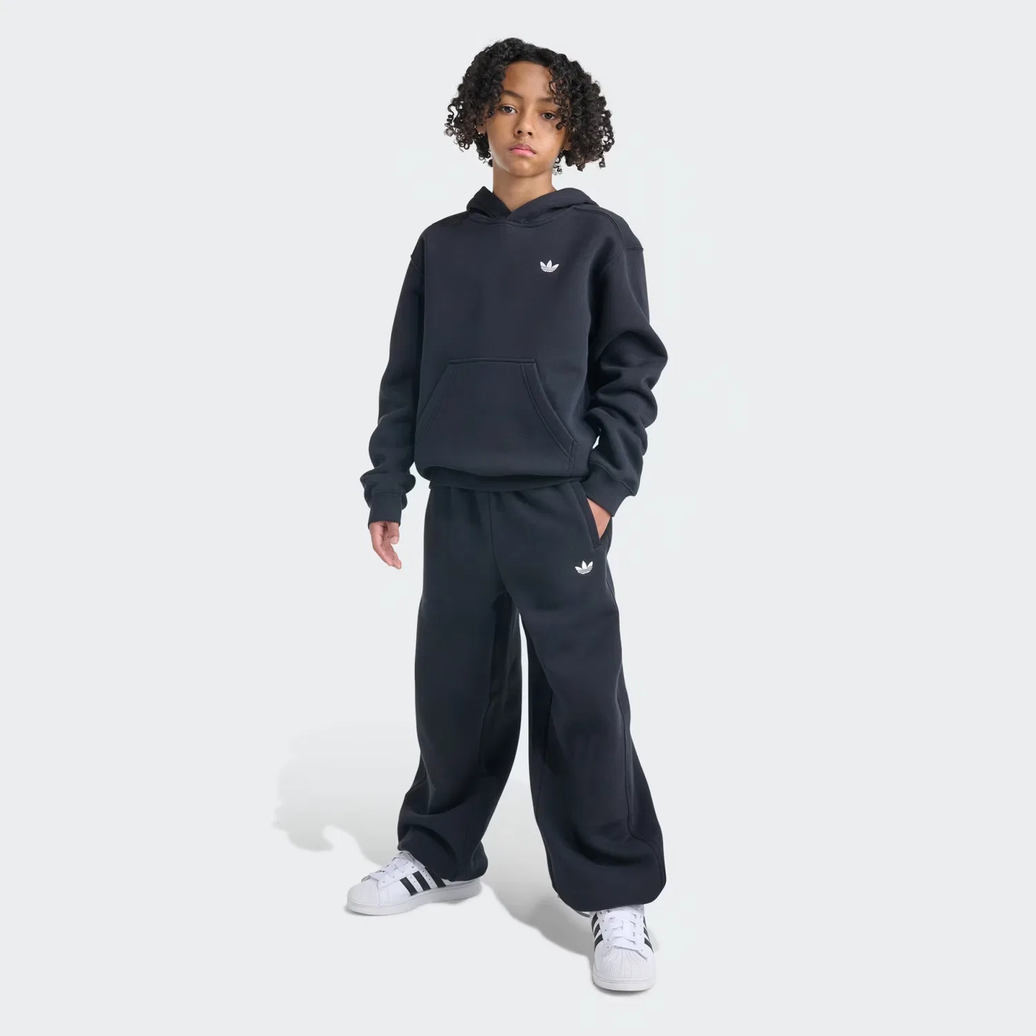 Детское худи с капюшоном из флиса Essential Fleece Adidas Originals, черный — фото 2