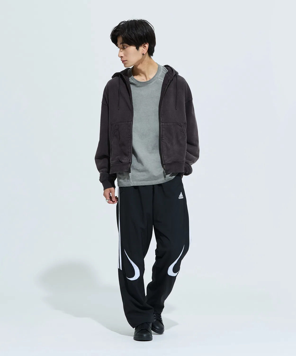 Мужские спортивные штаны свободного кроя Team Geist Adicolor Adidas Originals, Black/White — фото 2