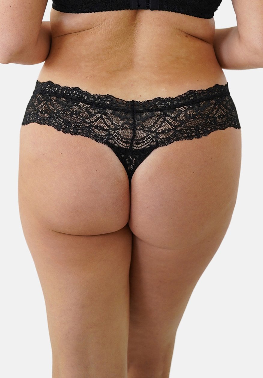 

Стринги STRING SugarShape, черный
