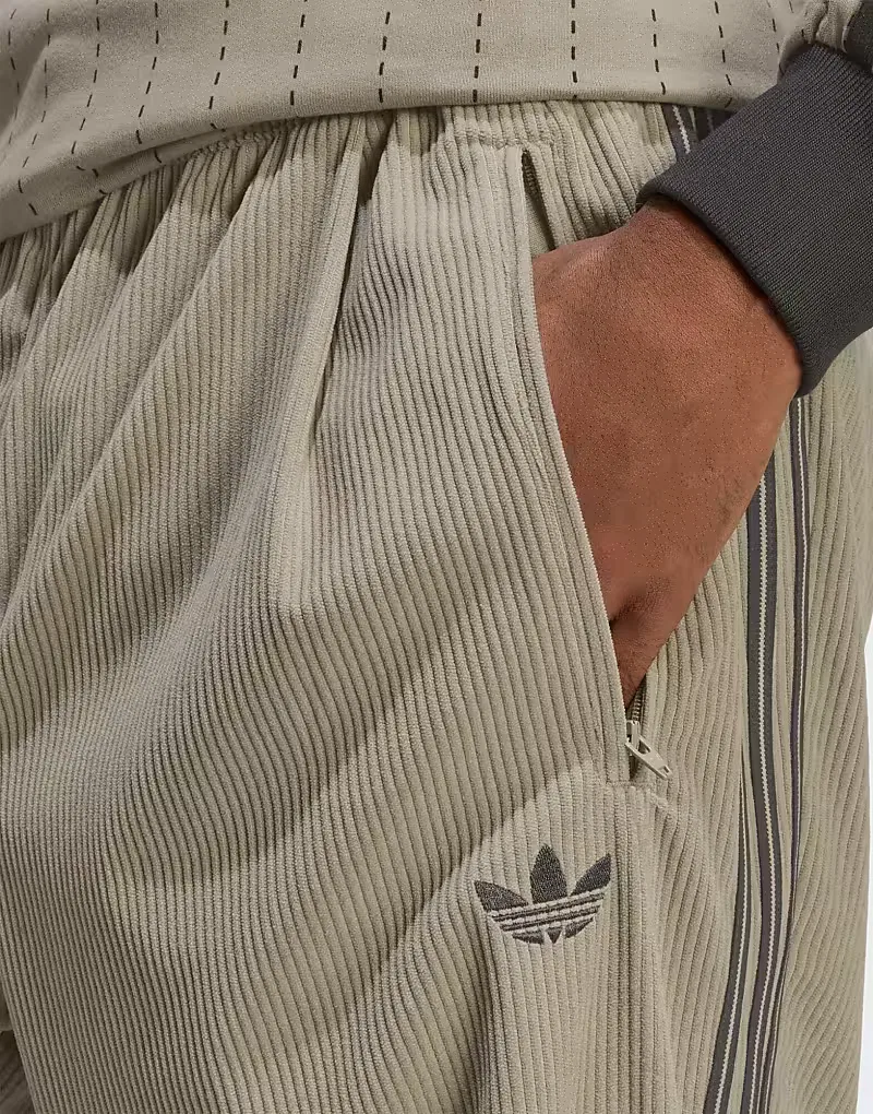 Спортивные брюки Adidas Originals Firebird из вельвета, серебристая галька — фото 3