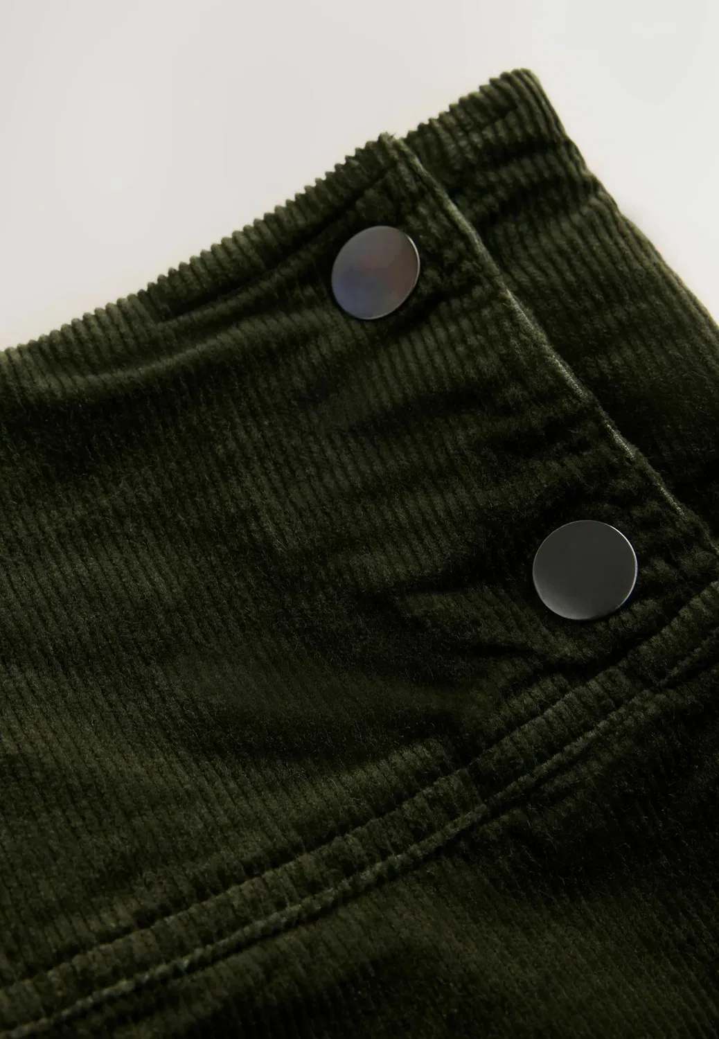 Мини-Юбка вельветового кроя для невысоких девушек Next, Khaki Green — фото 3