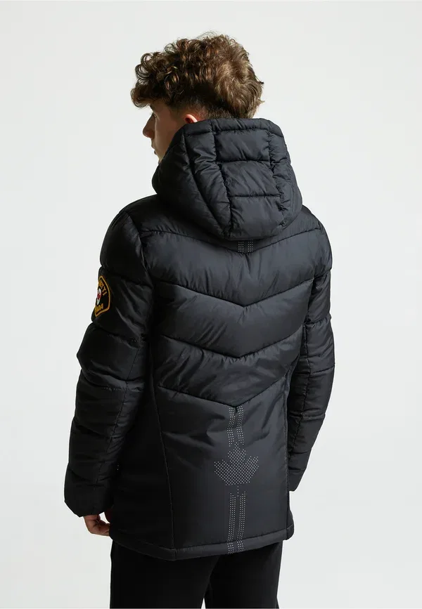Зимняя куртка с теплым наполнителем Winter jacket Zavetti Canada jet black, черный — фото 3