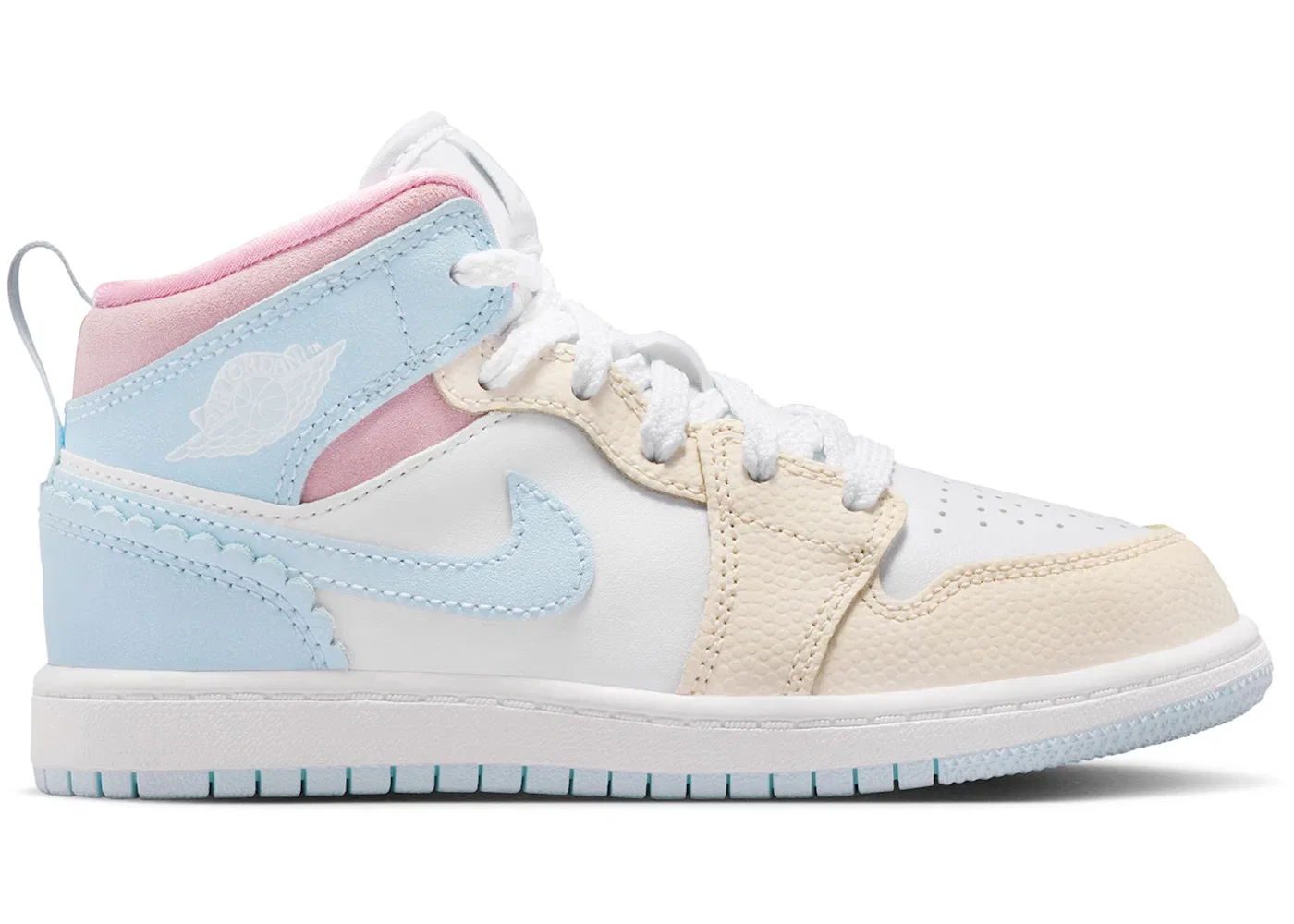 Детские кроссовки Lifestyle с принтом Jordan 1 Mid SE Love Is In The Air Jordan, Half Blue Pale Ivory White Half Blue