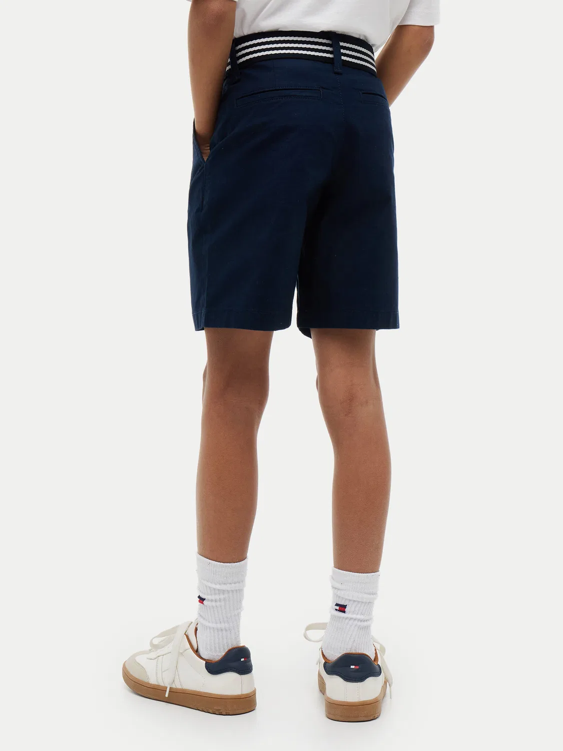 Тканевые шорты свободного кроя для мальчика Essential Tommy Hilfiger, темно-синий — фото 3