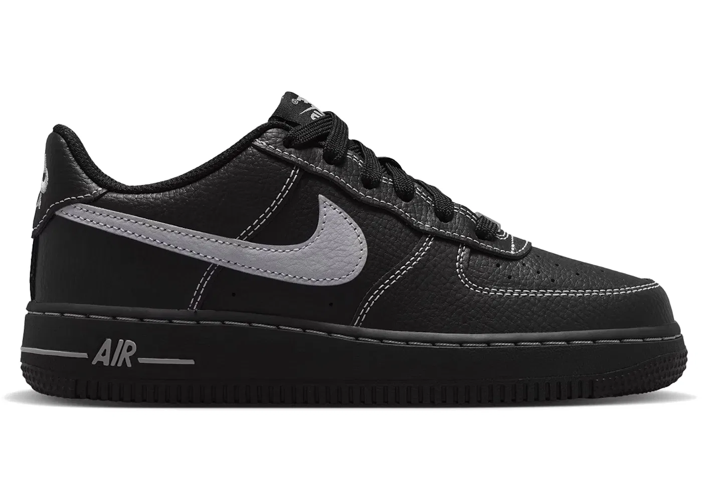 Детские кроссовки Lifestyle с кожаным верхом Nike Air Force 1 Low LV8, Black/Black/Black/Wolf Grey