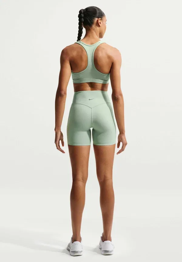 Леггинсы Dri-fit, W nk df unvrsa hr 5in shrt pkt, Nike Performance, Steam Dutch Green, Mineral Slate, зеленый — фото 3