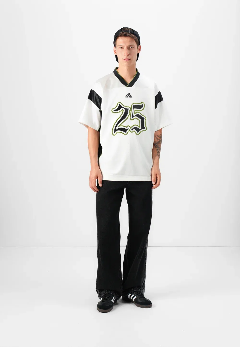 Футболка унисекс с принтом Adidas Originals, Cloud White/Black — фото 2