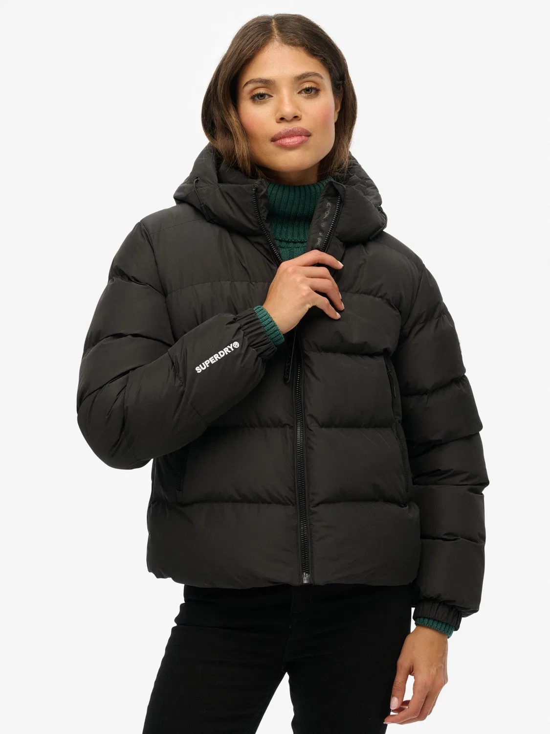 Пуховик спортивный с капюшоном Superdry, черный