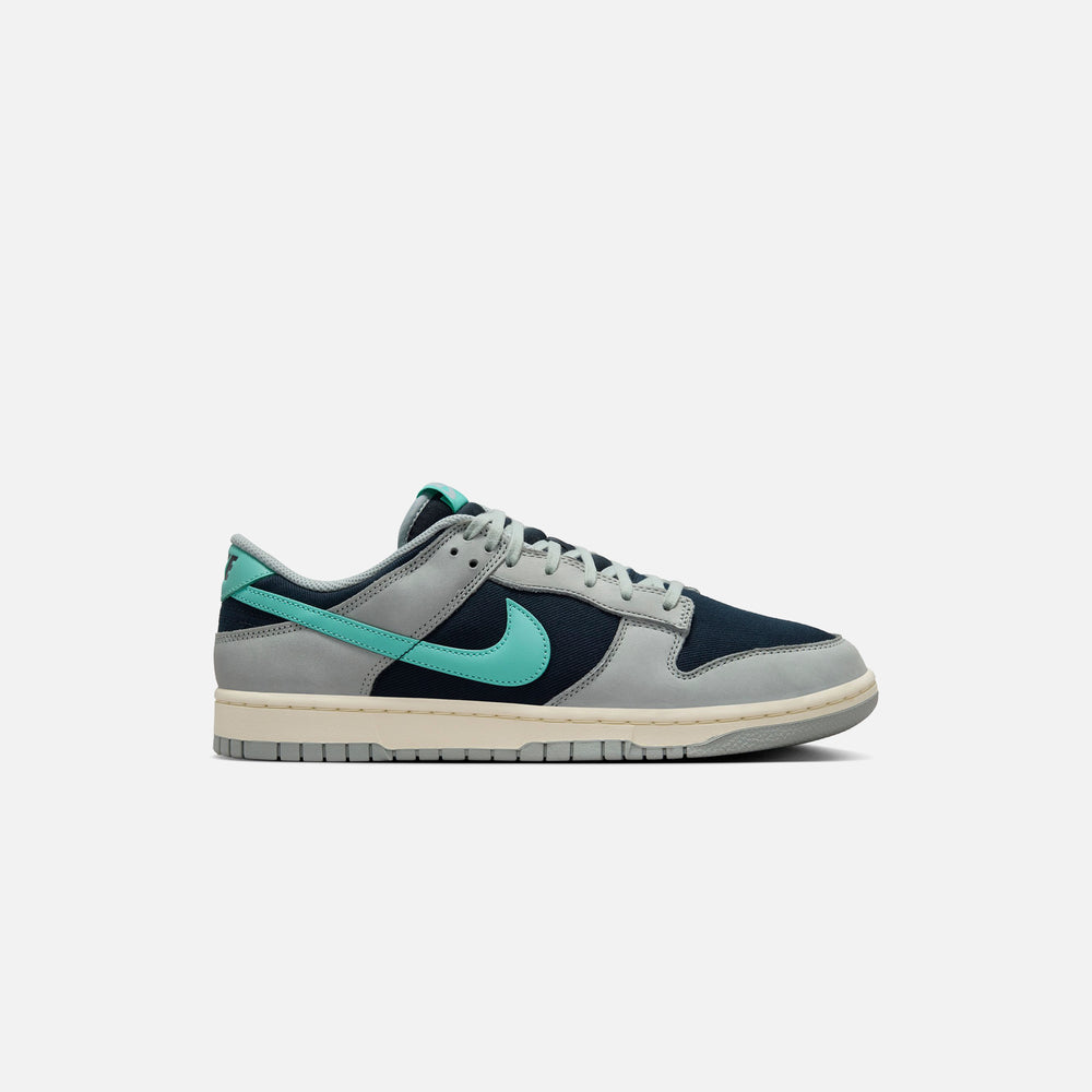 

Кроссовки Nike Dunk Low Retro Premium, цвет Light Pumice/Green Frost/Dark Obsidian