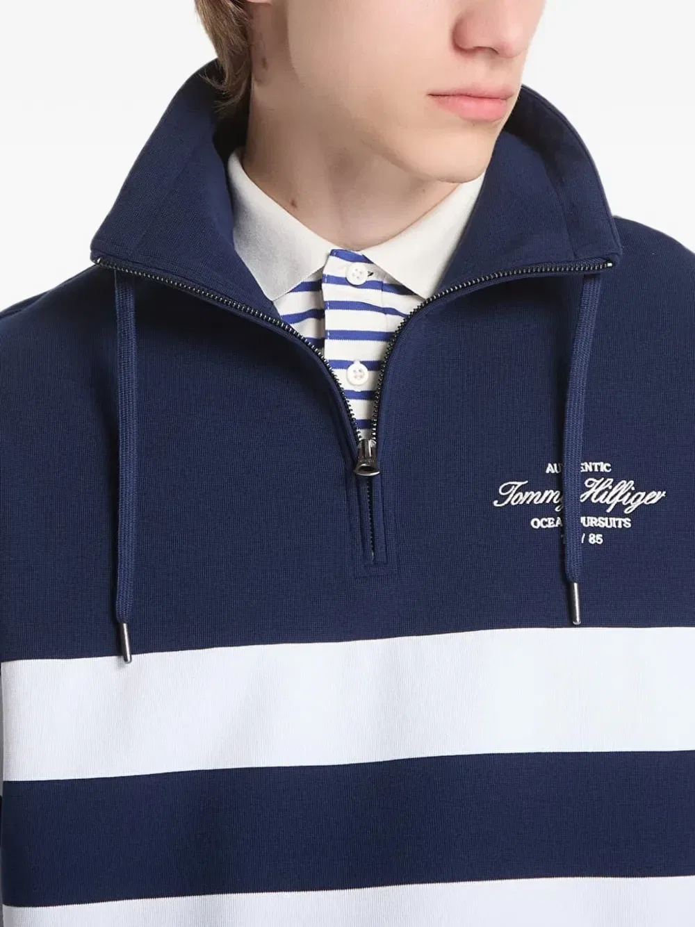 Полосатый свитер на молнии до середины груди Tommy Hilfiger, синий — фото 4