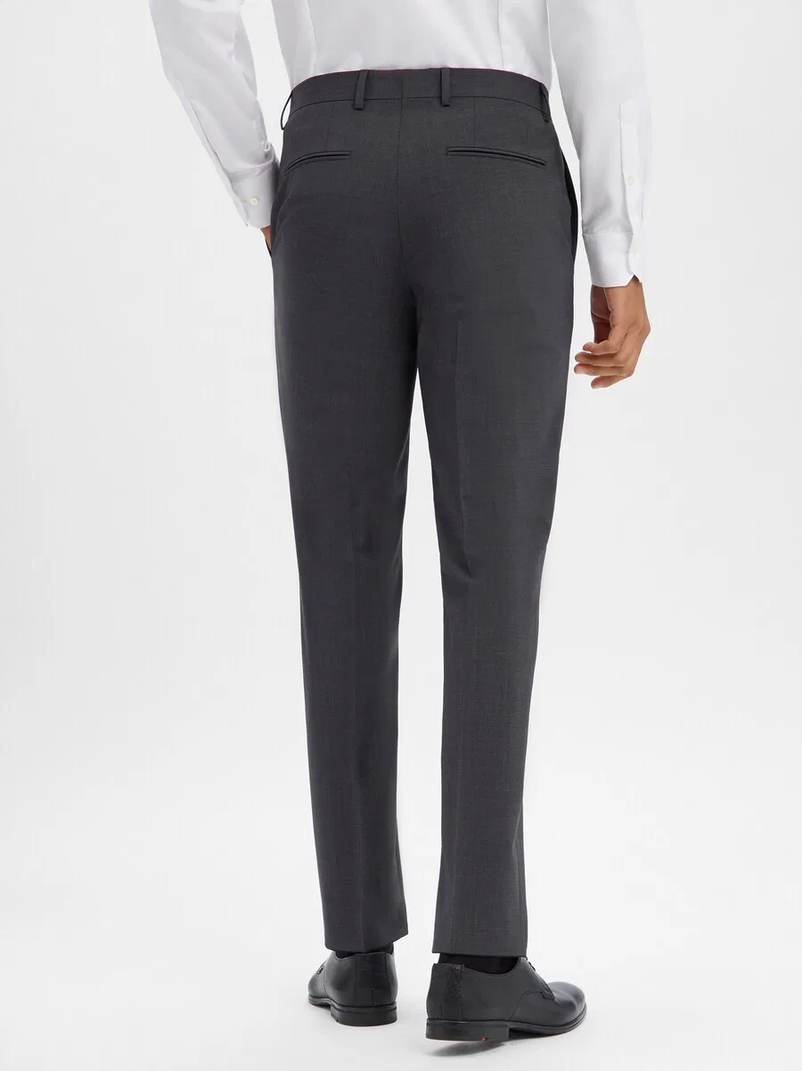 Брюки BOSS Regular Pleated Pants 'Leon' цвета антрацит