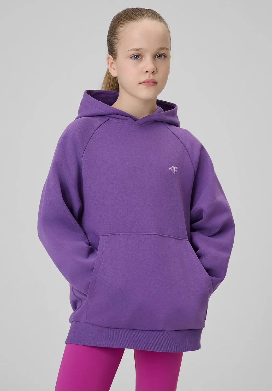 Bluza dresowa свободная z kapturem dziewczęca - różowa - толстовка 4F, Dark Violet — фото 2