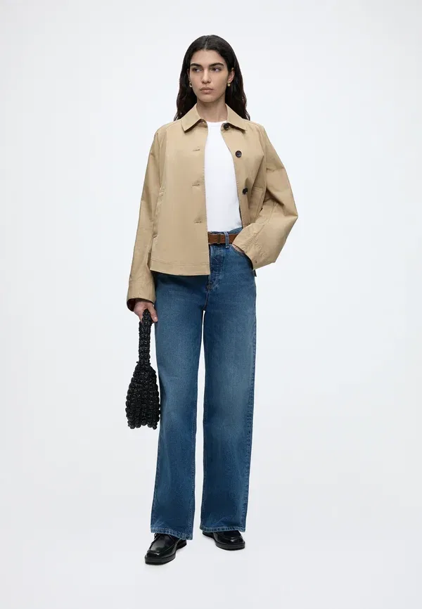 Куртка хлопковая Cotton short jacket Tommy Hilfiger, Camel, коричнево-бежевой — фото 2