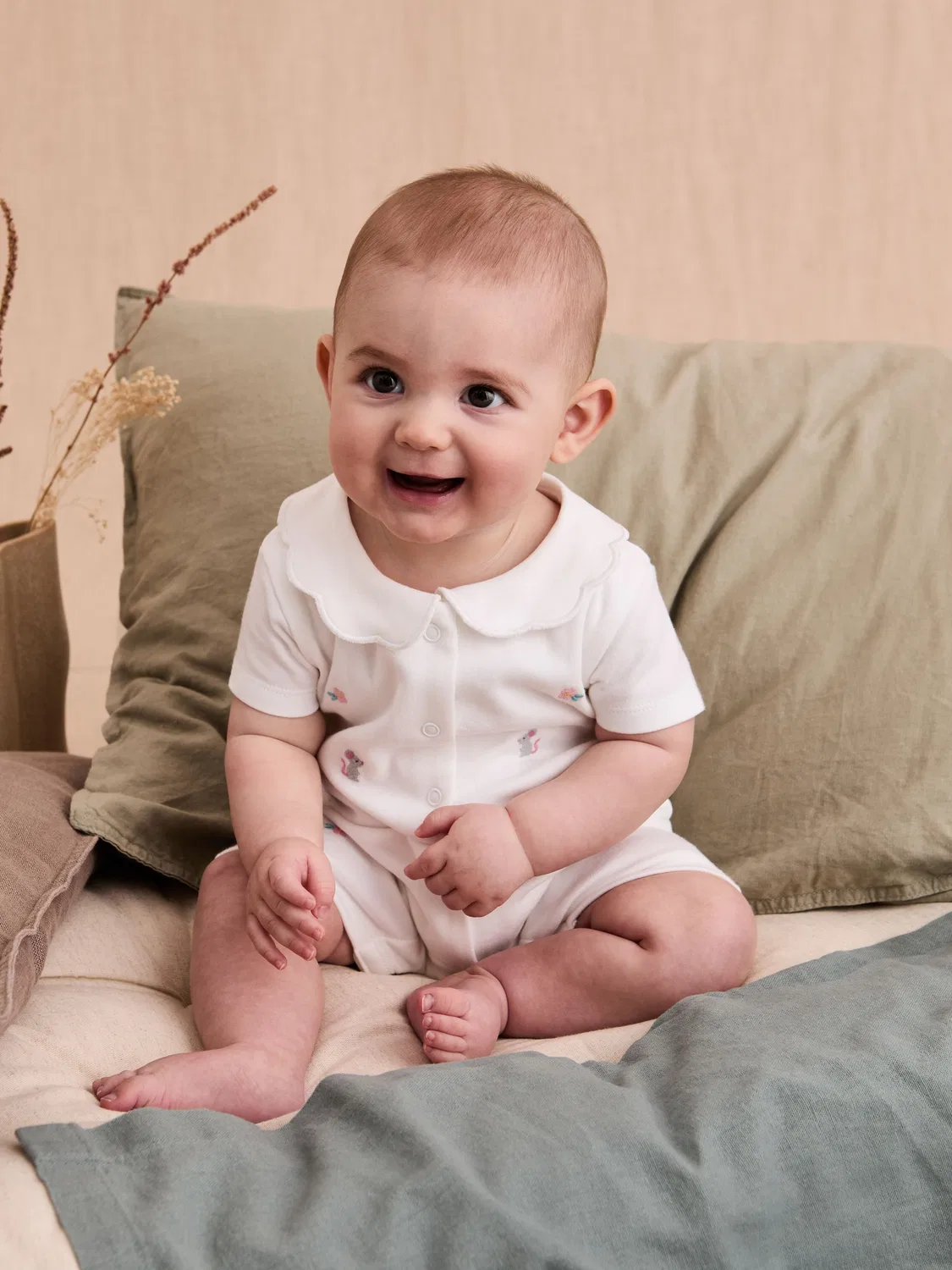 Боди с коротким рукавом, с вышивкой кролик Jojo Maman Bébé, белый